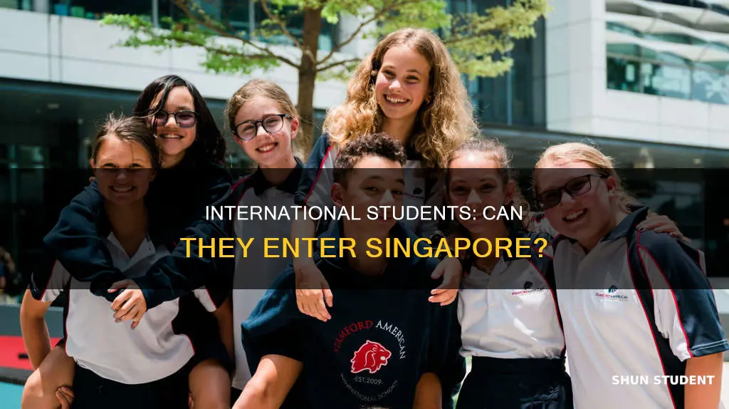 can international students enter singapore