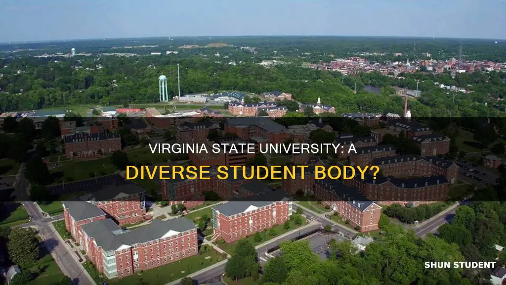 do any white students attend virginia state university