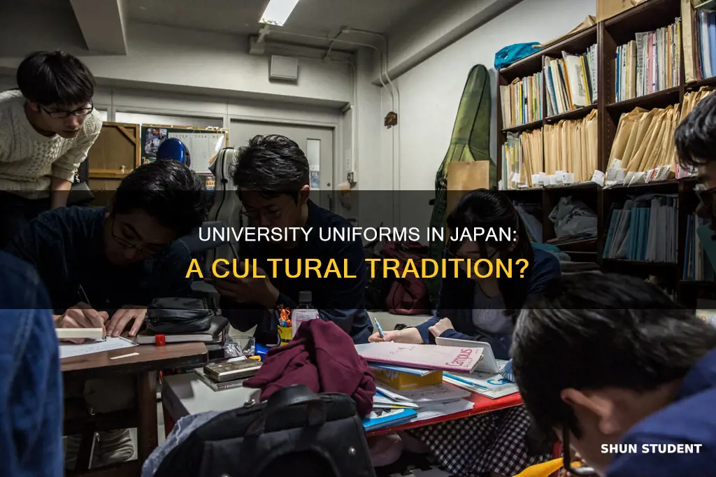 do japanese university students wear uniforms