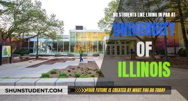 University of Illinois: On-Campus Living Experience for Students