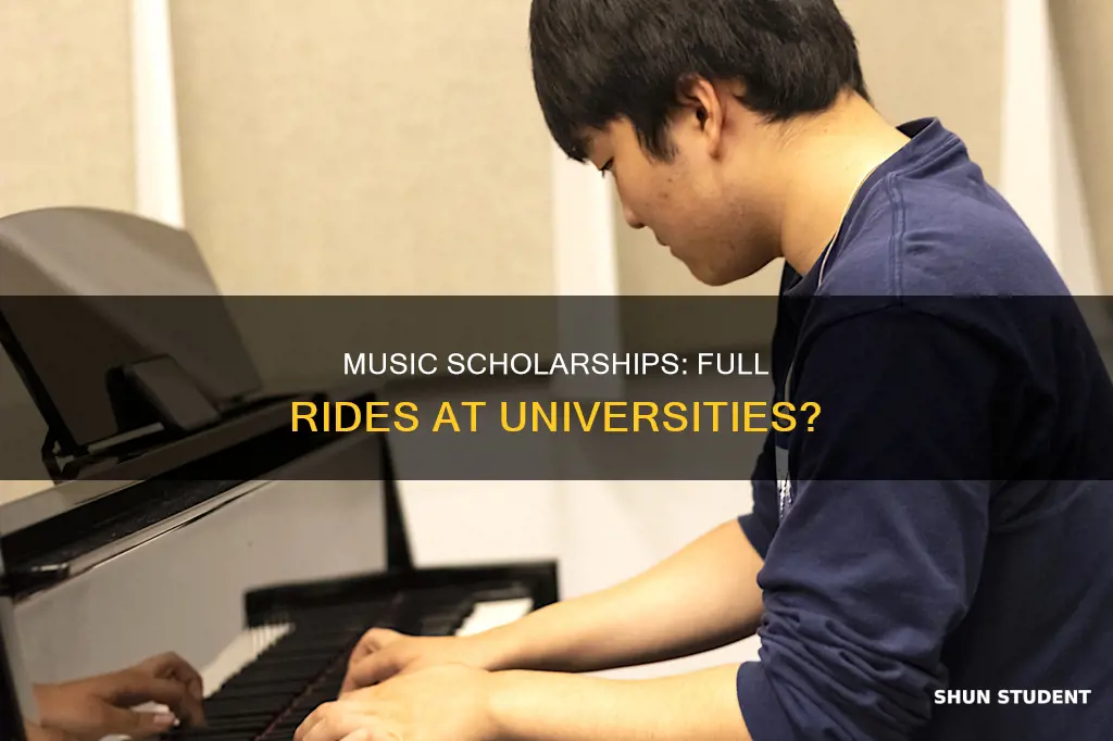do universities offer full scholarships to students performing in music