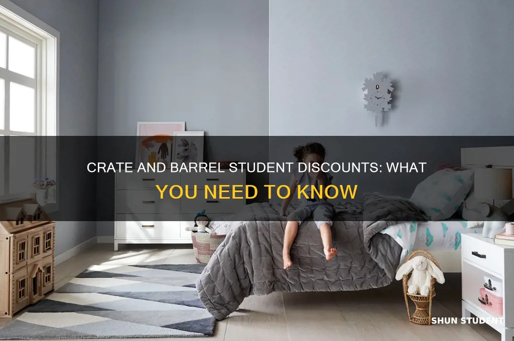 does crate and barrel have student discounts