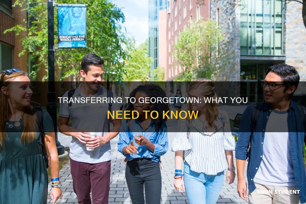 does georgetown university accept transfer students