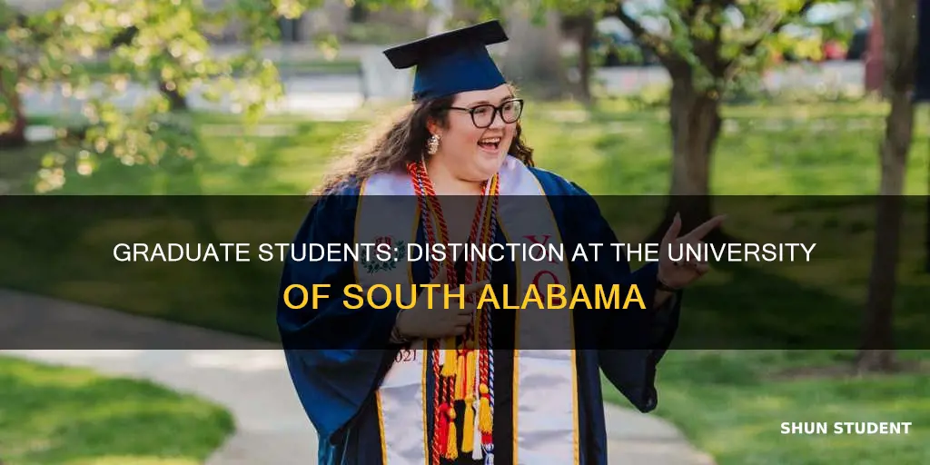 does graduate students graduate with distinction university of south alabama