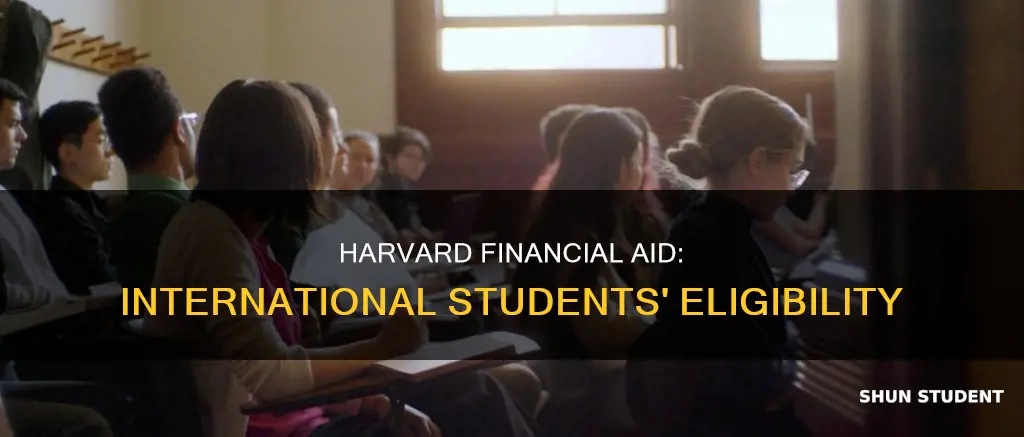 does harvard give financial aid to international students