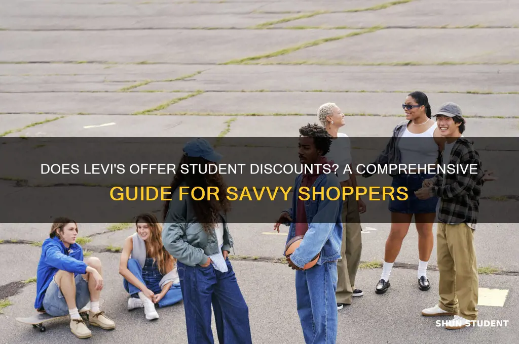does levis have student discount