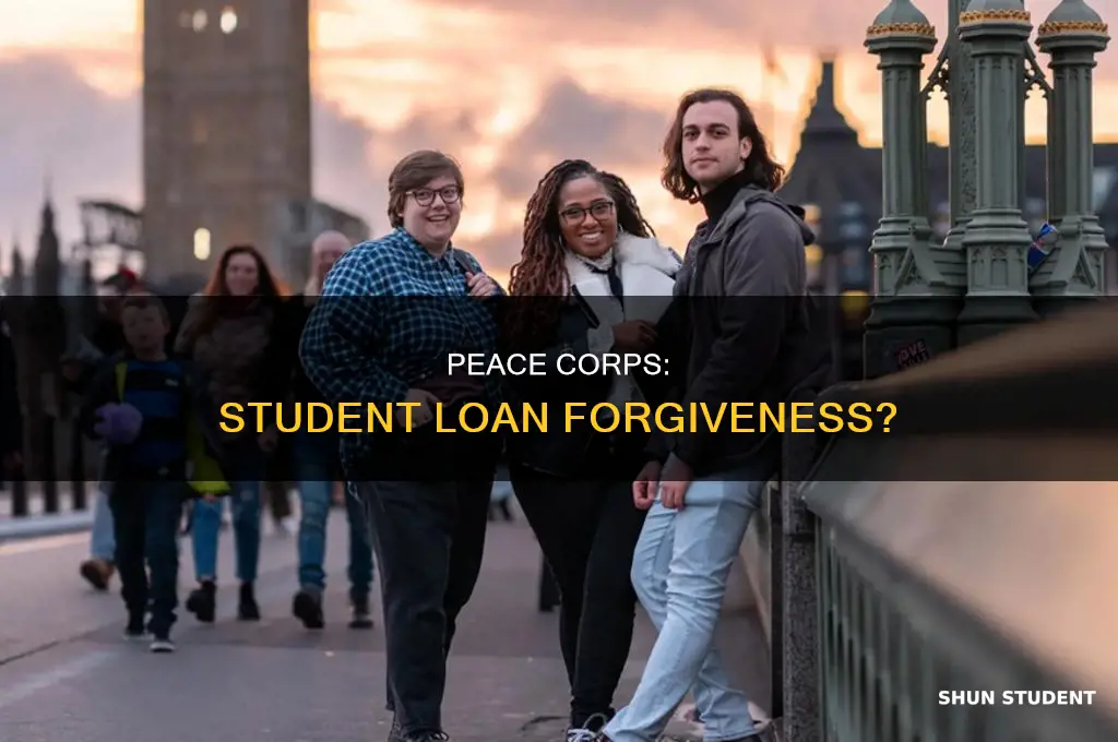 does peace corp pay student loans