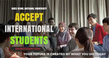 Seoul National University Welcomes International Students?