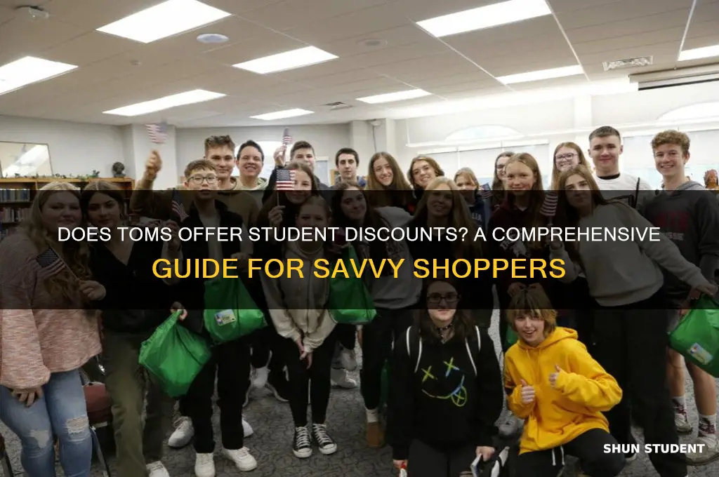 does toms do student discount