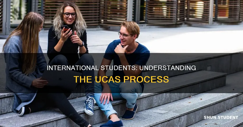 how does ucas work for international students