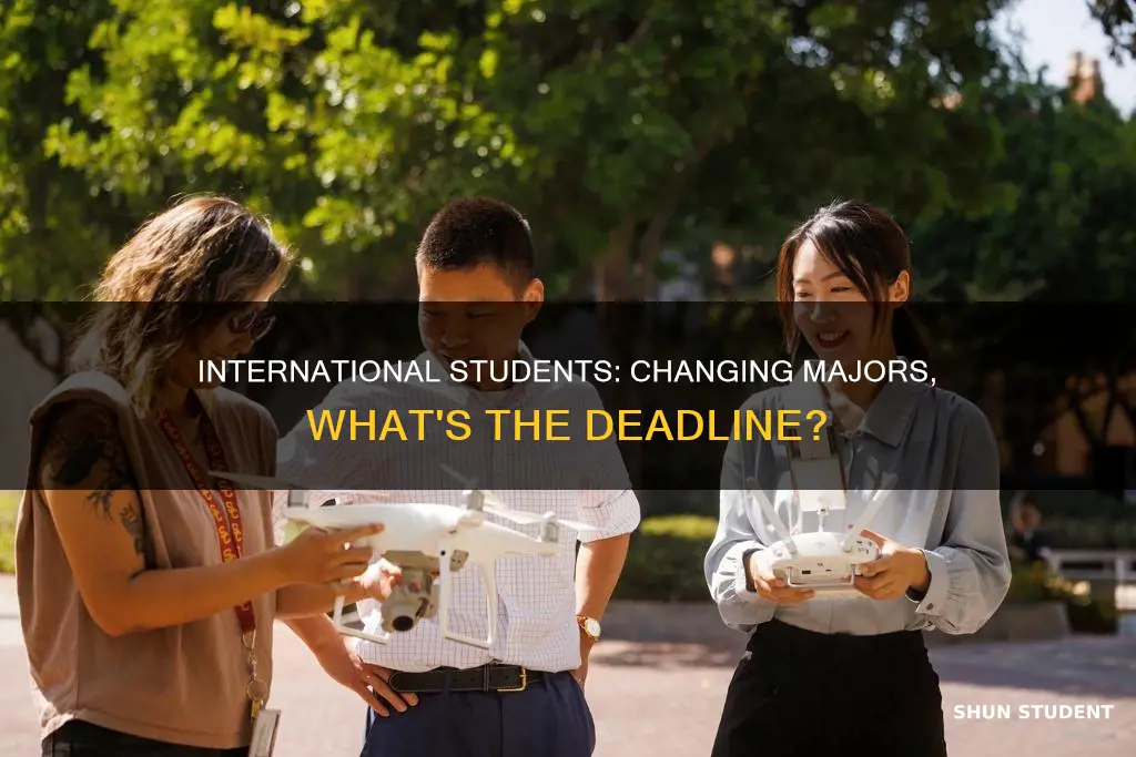 how long can an international student change majors f1 students