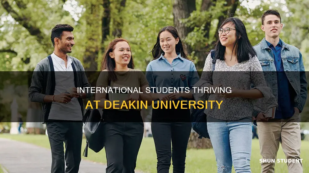 how many international students in deakin university