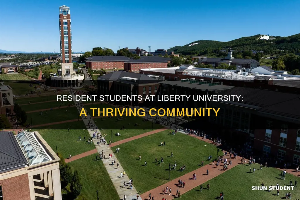 how many resident students attend liberty university