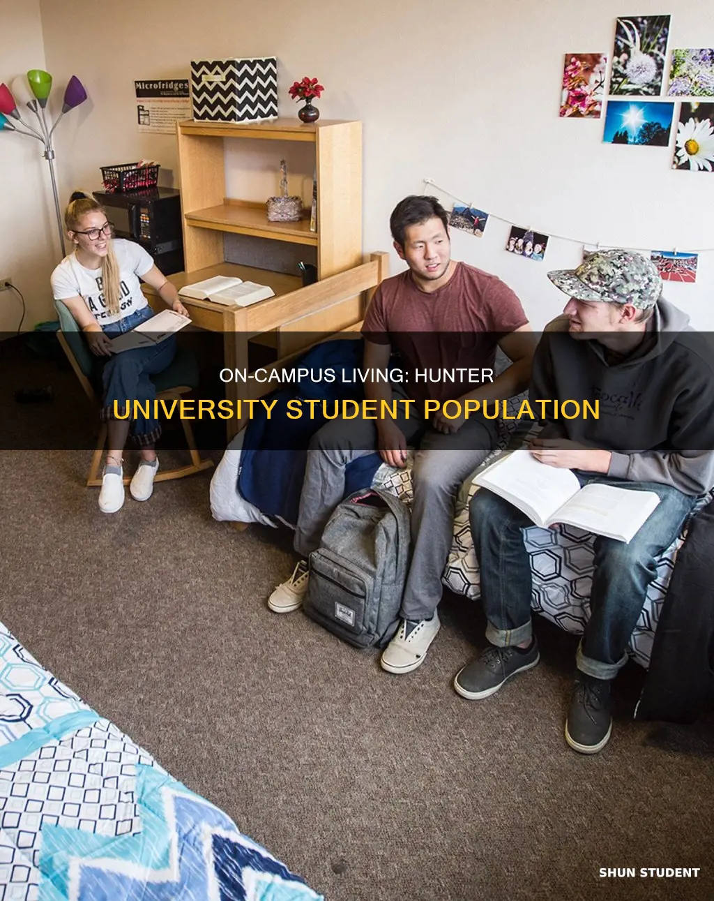 how many student live on campus at hunter university