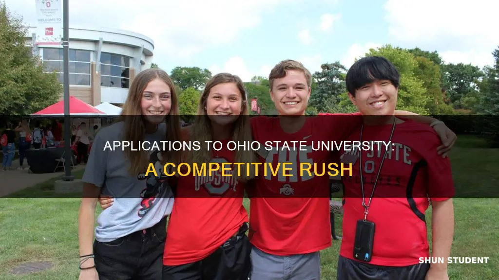 how many students apply to ohio state university each year