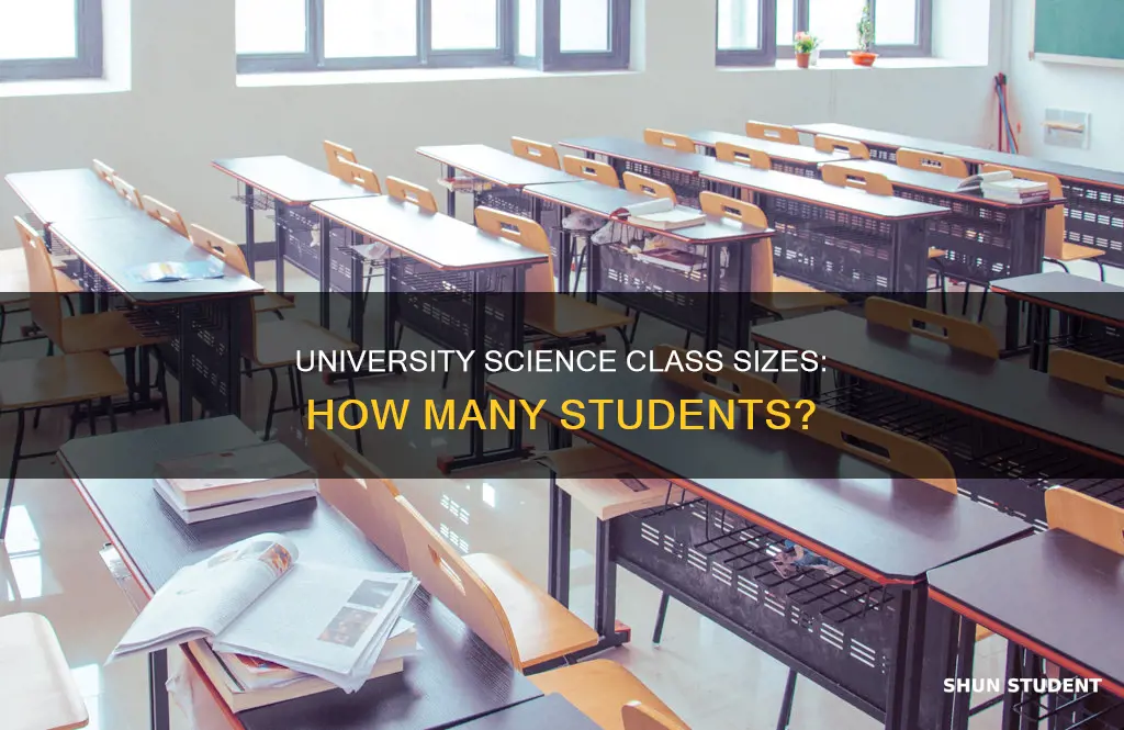 how many students are in a university science clas