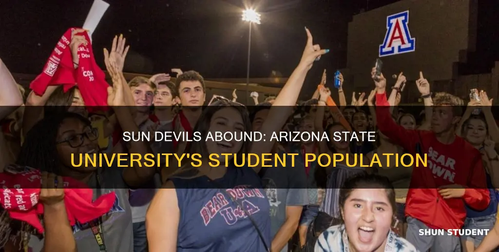 how many students at arizona university