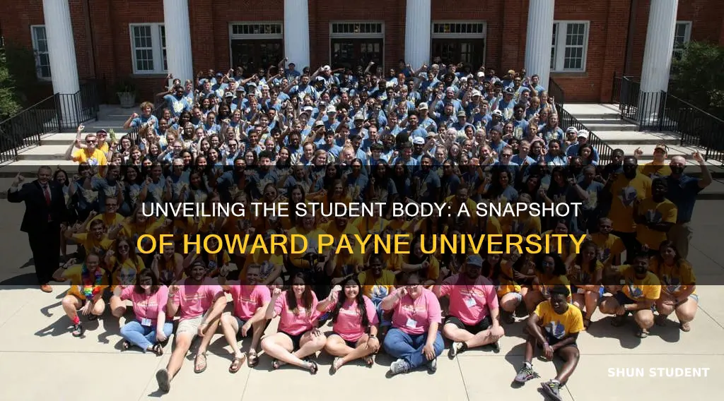 how many students at howard payne university