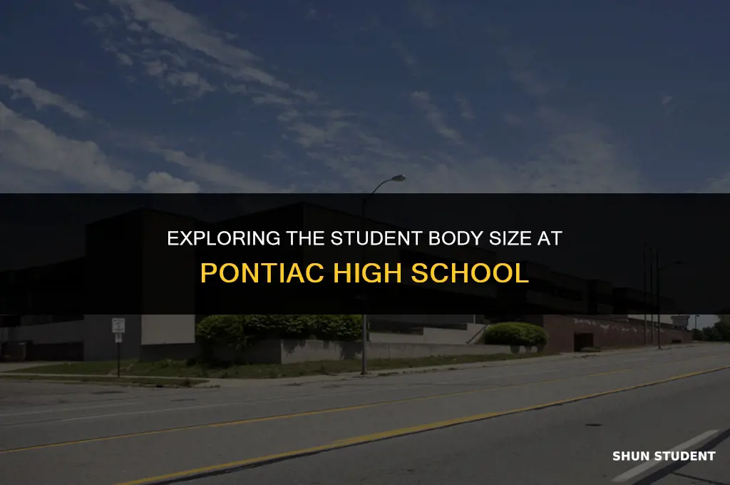 how many students at pontiac high school