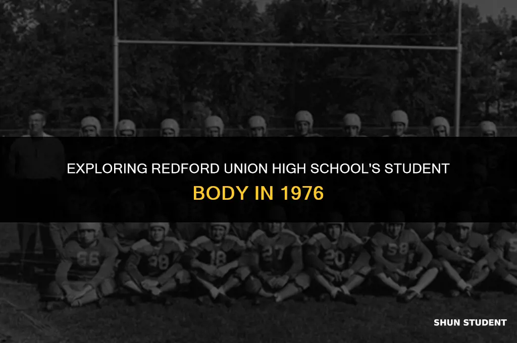 how many students at redford union high school in 1976