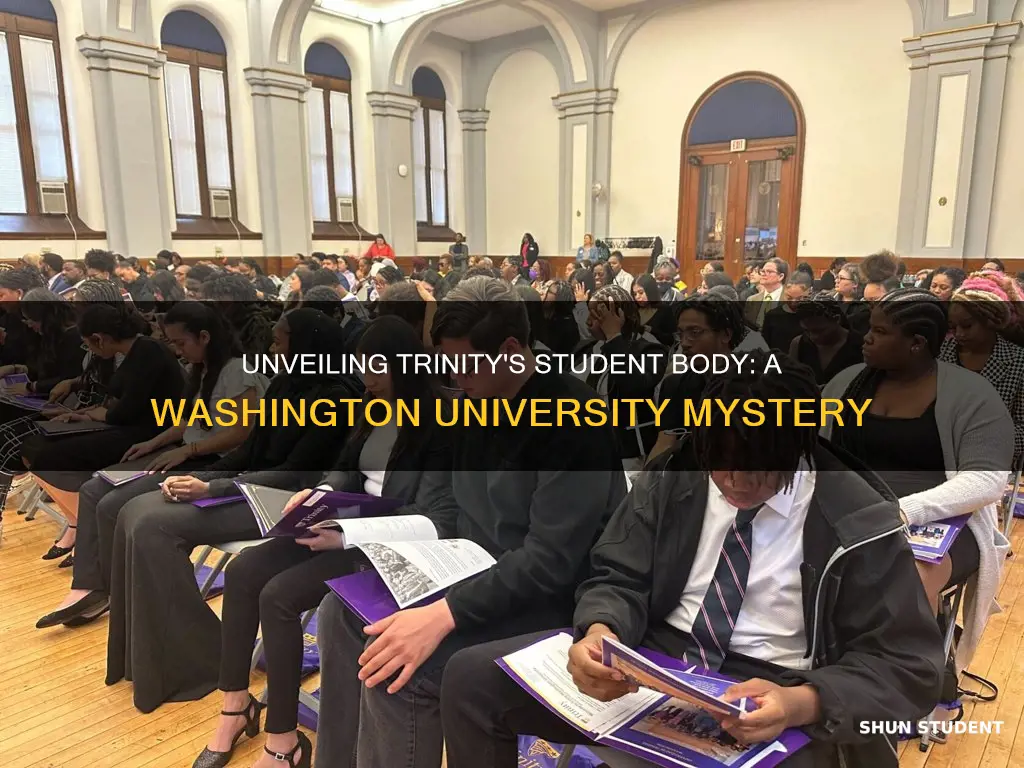 how many students at trinity washington university