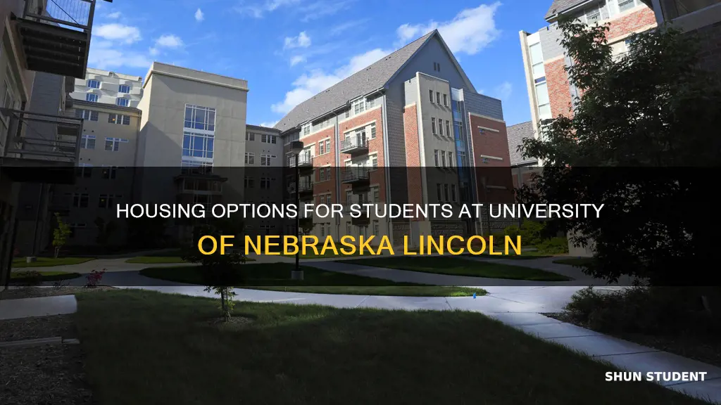 how many students at university of nebraska lincoln housing