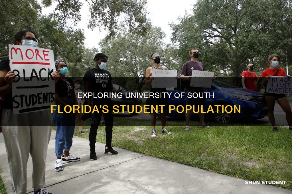 how many students at university of south florida