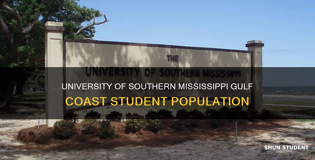 how many students at university southern ms gulf coast