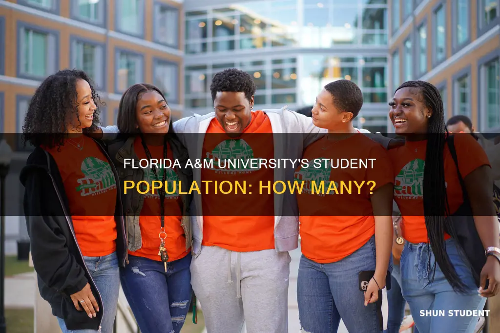 how many students attend florida a m university