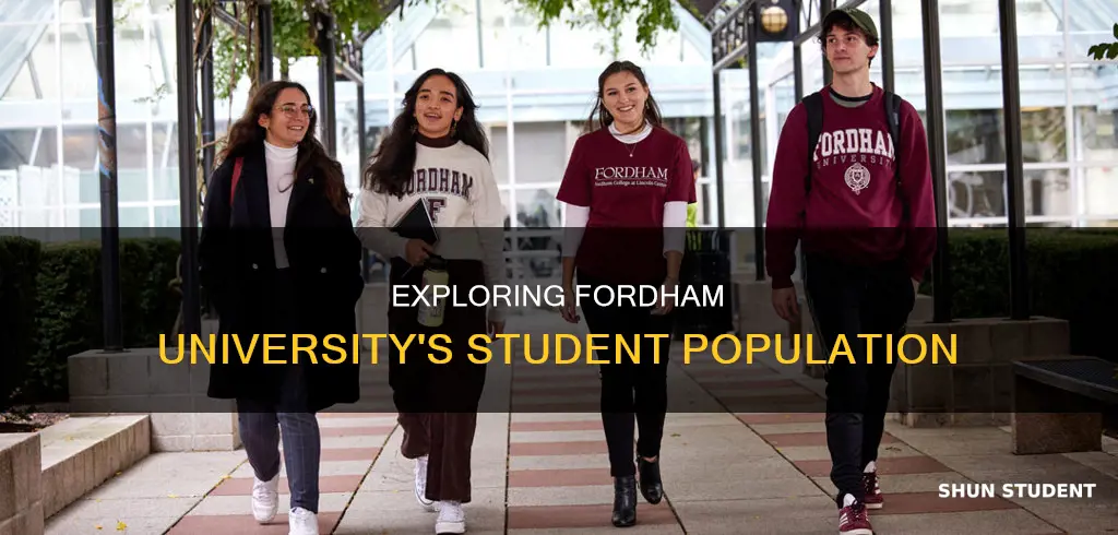 how many students attend fordham university