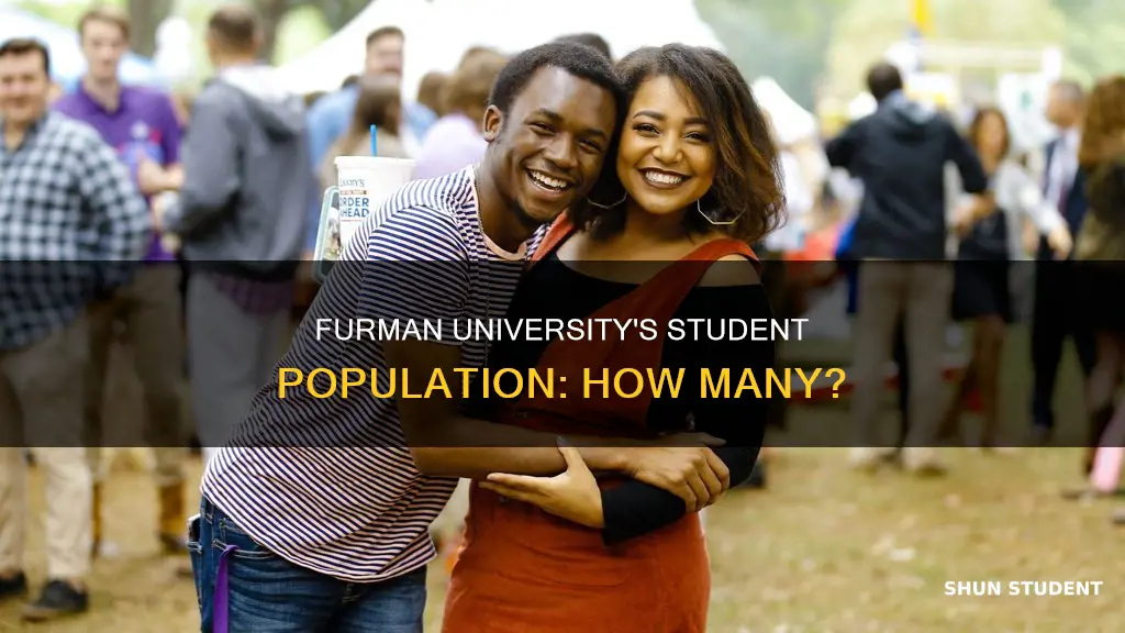 how many students attend furman university