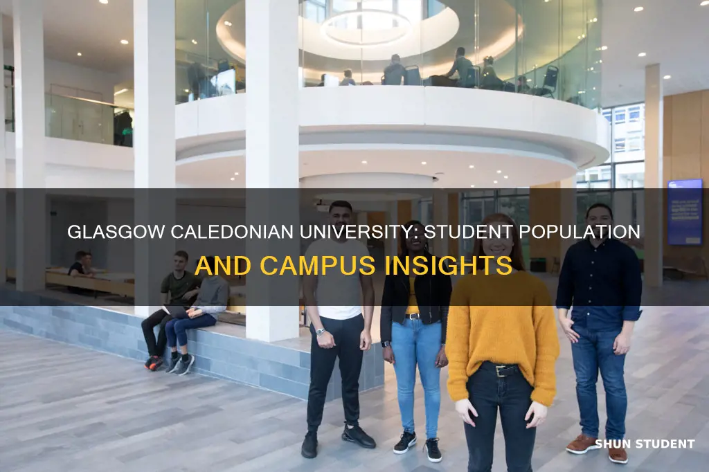 how many students attend glasgow caledonian university