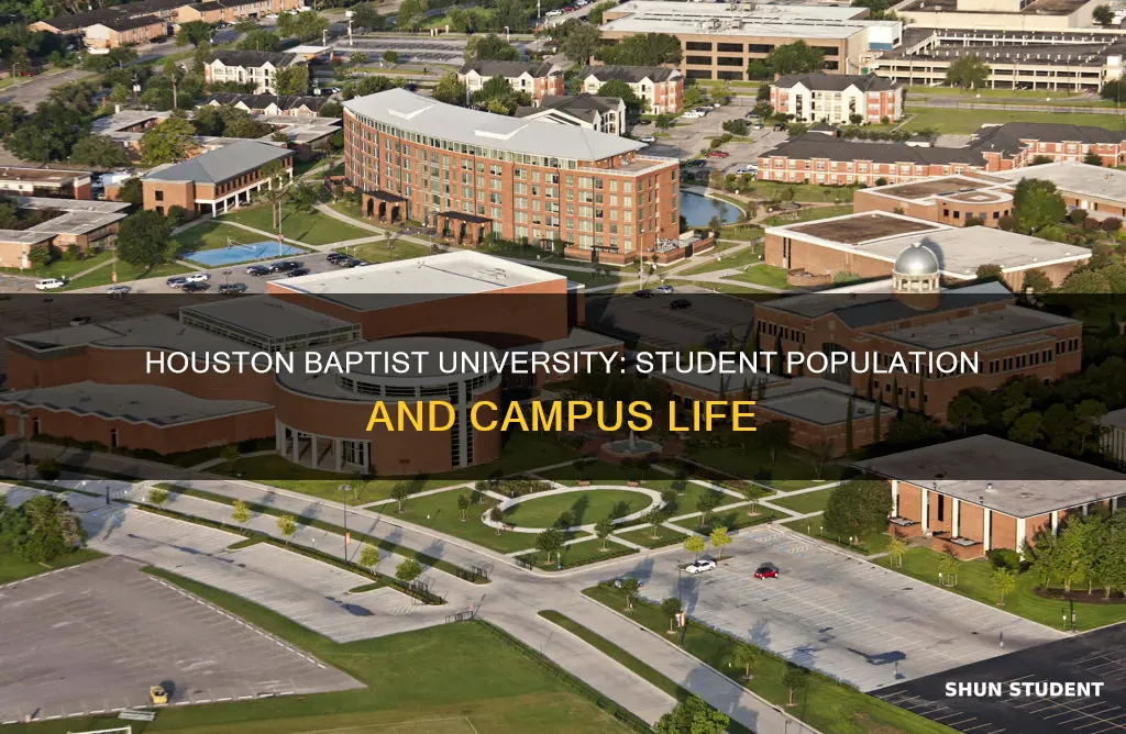 how many students attend houston baptist university