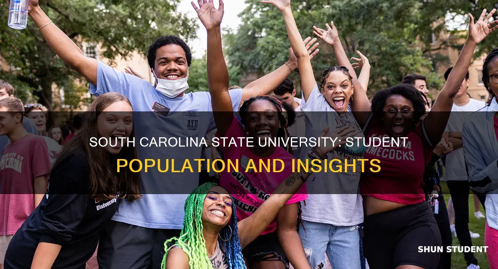 how many students attend south carolina state university