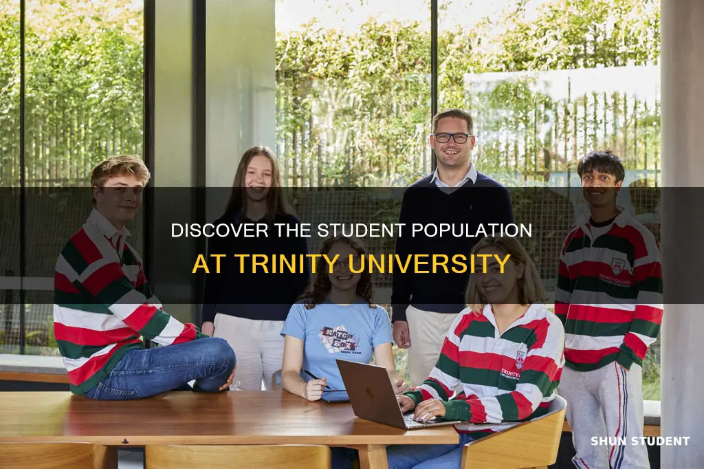 how many students attend trinity university