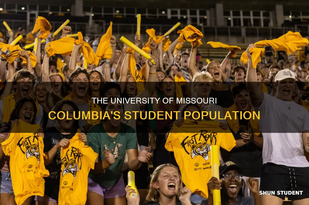 how many students attend university of missouri columbia