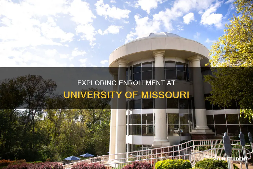 how many students attend university of missouri