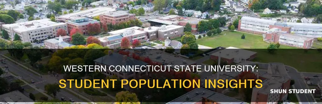 how many students attend western connecticut state university