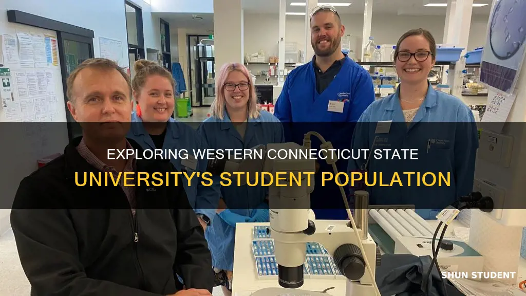 how many students attend western connecticut state university