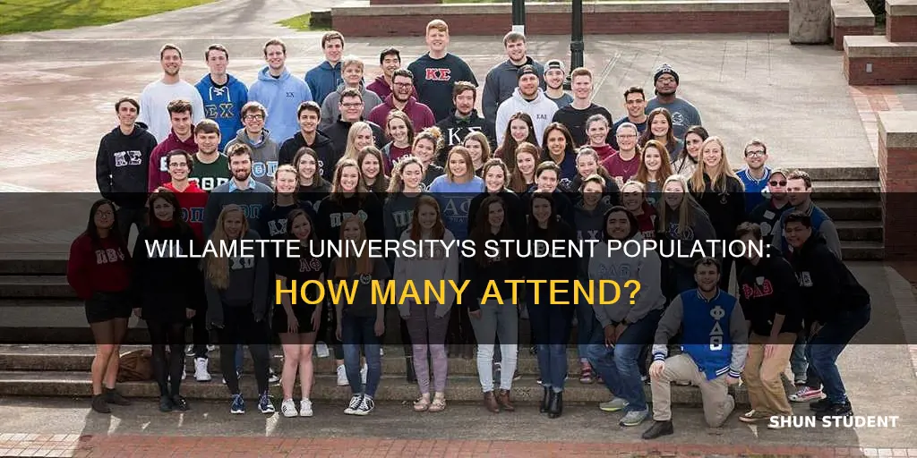 how many students attend willamette university