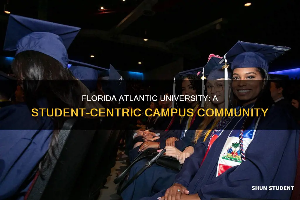 how many students does florida atlantic university have