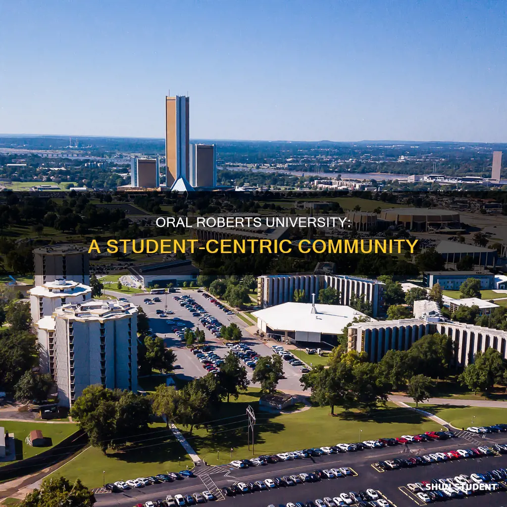 how many students does oral roberts university have