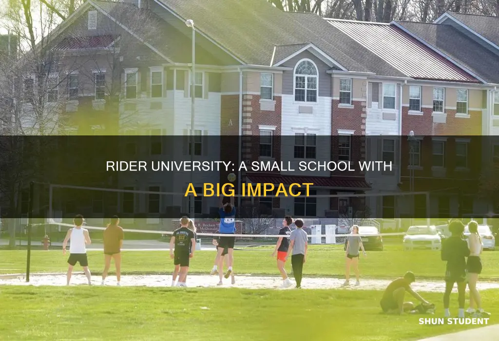 how many students go to rider university