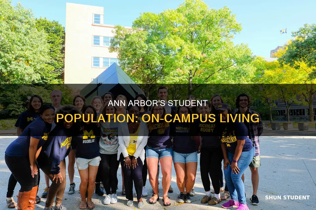 how many students live at university of michigan ann arbor