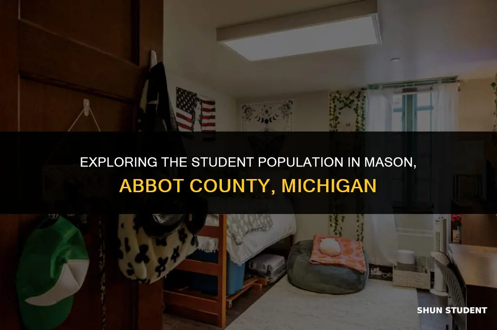 how many students live in mason abbot michigan state