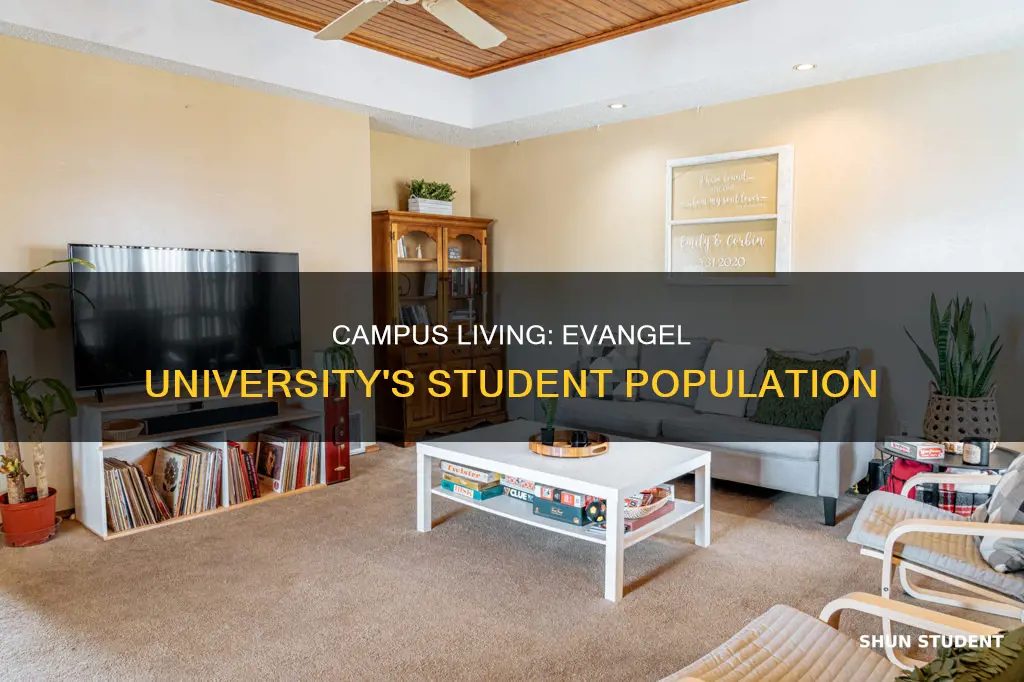 how many students live on campus at evangel university