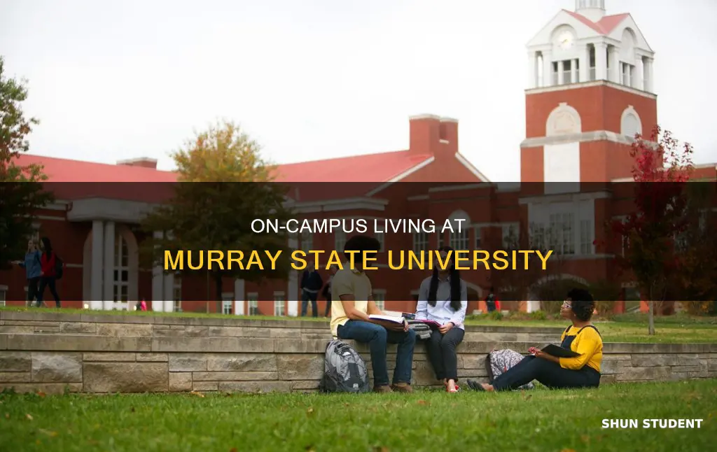 how many students live on campus at murray state university
