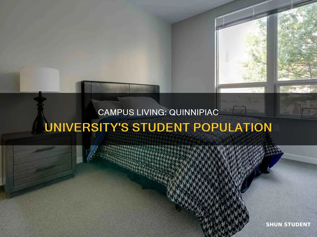 how many students live on campus at quinnipiac university