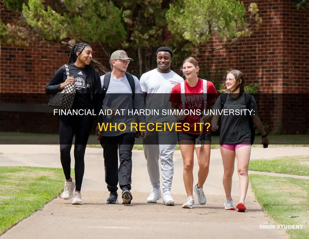 how many students receive financial aid hardin simmons university