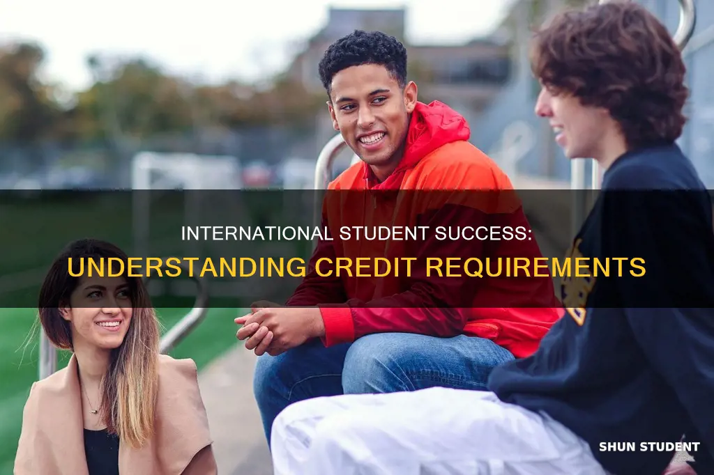 how mmany credits classess for international student